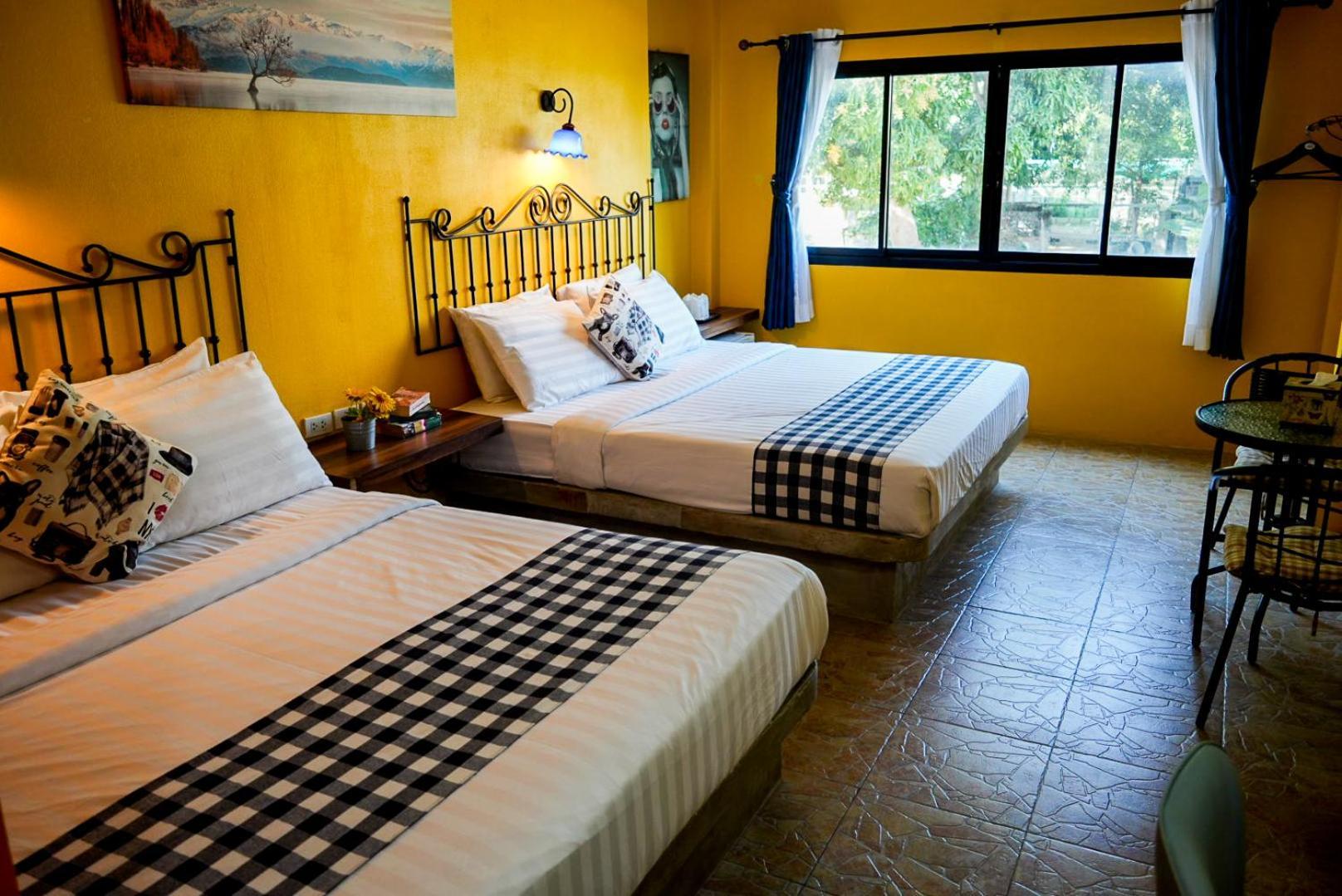 The Castello Resort Koh Larn Habitación foto